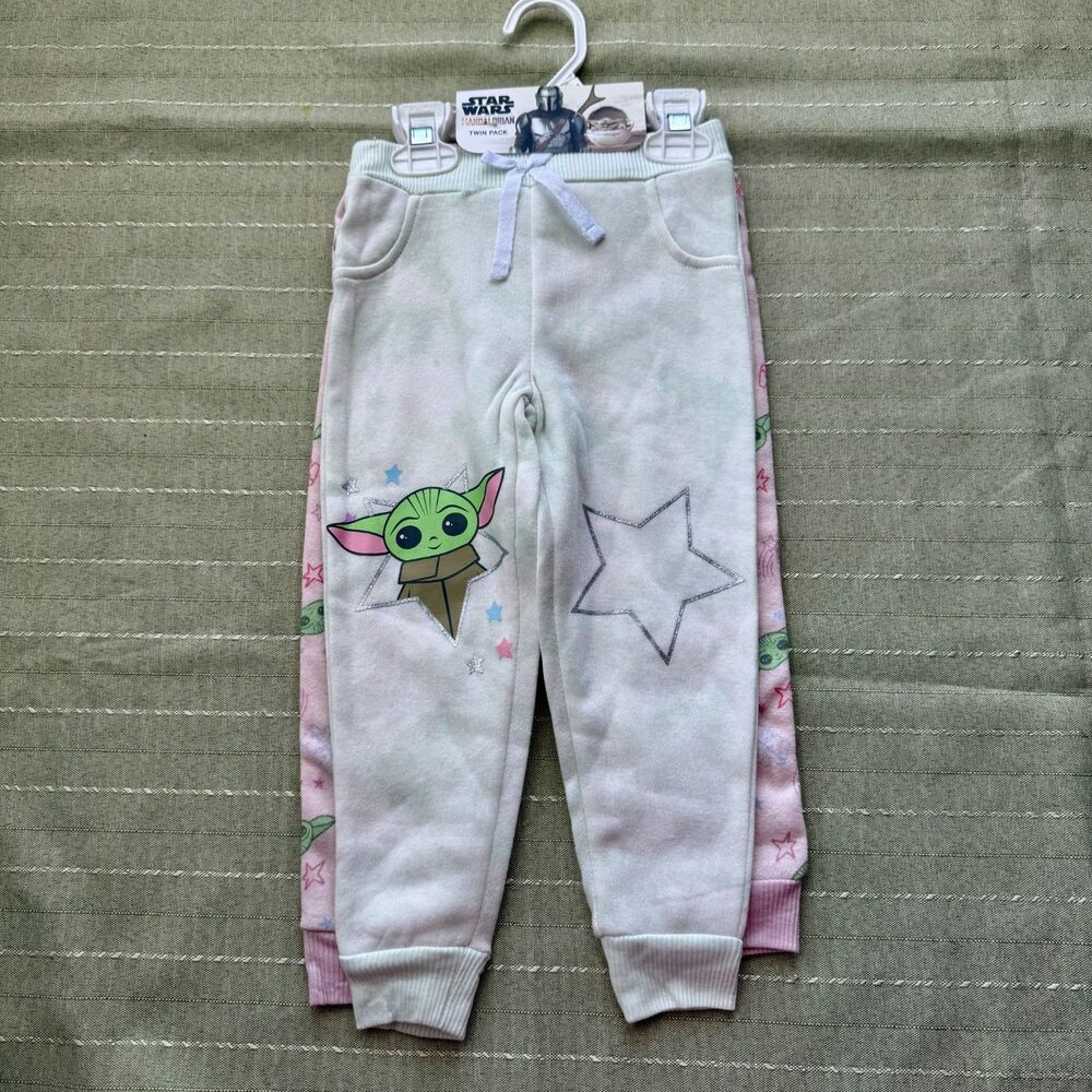 NWT Star Wars The Mandalorian Twin Pack size 3T sweatpants